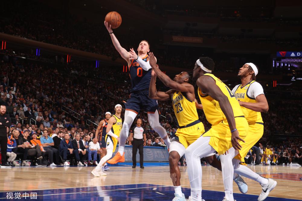 从而锁定了 从而锁定了